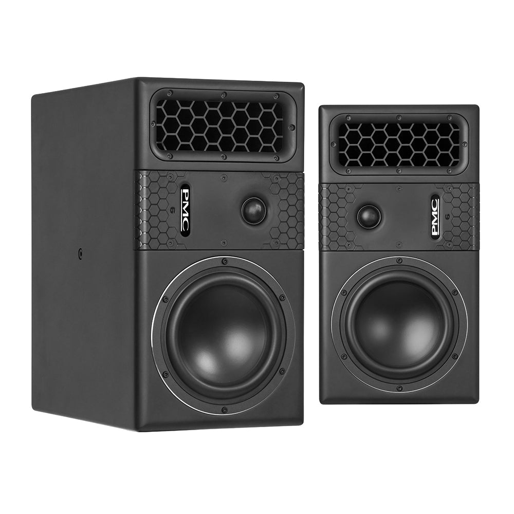 PMC PMC6 - Par de monitores activos de 6" - https://www.cromaonline.cl/